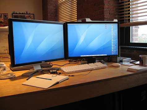 How to: Dual-monitor setup on a Windows PC